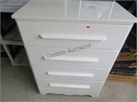 WHITE WOODEN CHEST OF DRAWERS 30"X40.25"X16 7/8"
