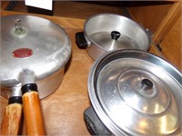 Presto cooker cooking pans