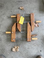 2-wood clamps