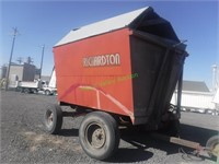 Richardton 700 Forage Dump Wagon