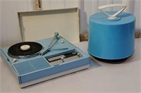 Blue Zenith turntable with record case