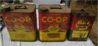 3 Vintatge Oil Cans 2-Co-op, 1 Farmers Union