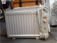 5 NewAir Slim Oil Filled Radiator Underdesk Heater
