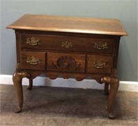 VINTAGE END TABLE WITH DRAWER