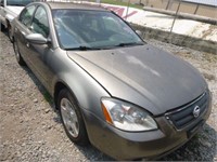 2002 NISSAN ALTIMA