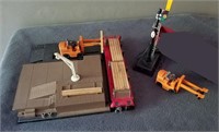 Lionel Post War Operating Forklift Loader