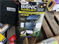 Bionic FloodLight