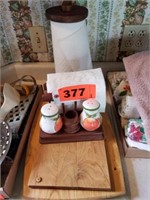 WOOD CUTTING BOARDS PAPER TOWEL HOLDER