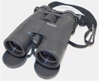 Bushnell 8-16x40 Binoculars
