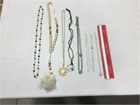 8 chains, necklaces
