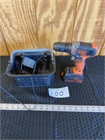 black and decker 20 V lithium drill & battery work