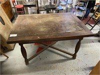 vintage pull out table 54x38x31 inches ends expand