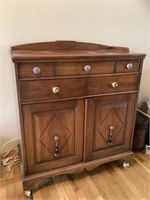 Rolling wood cabinet