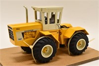 1/16 Precision Eng. IH 4366 Industrial Tractor