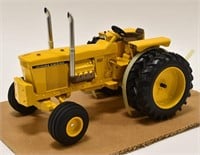 1/16 Precision Eng. John Deere 4520 Industrial V-8