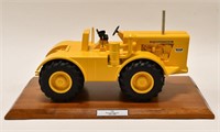 1/16 Precision Eng. IH 4300 Industrial Tractor