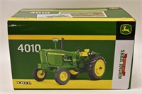 1/16 Ertl John Deere 4010 Tractor Heritage Series