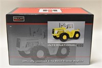 1/16 SpecCast International 4100 4wd Tractor