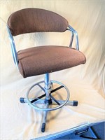 vintage stool- swivel - good condition
