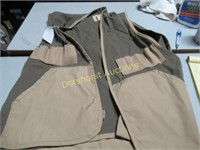 IDEAL HUNTING VEST; XL; 46 X 48 W/ REAR GAME