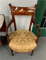 Decorated arm chair, Fauteuil décoré 23 x 37"