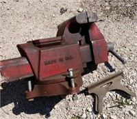 Columbian vise