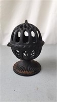 Cast Iron String Holder