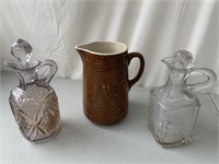 EAPG crusts and pottery pitcher