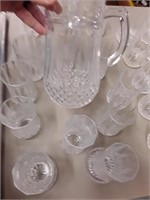 VINTAGE GLASS PITCHER AND GLASSES SET