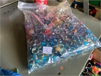 GLASS BEADS IN BAG