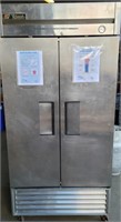 True T35-F commercial cooler/freezer
