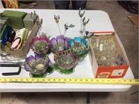 Lot flower arrangement items, vases, dry