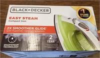 Black & Decker Easy Steam Compact Iron in Box
