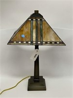 Arts & Crafts Style Leaded Glass Table Lamp