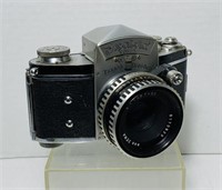 Exakta Varex VX Jhagee Dresden Camera, 50mm lens