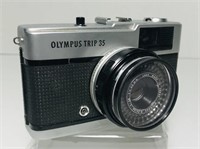 Olympus Trip 35, 40mm lens
