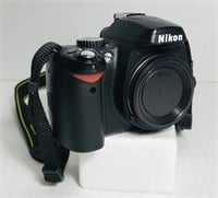 Nikon D60 10.2 megapixel digital SLR. Strap,