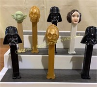 Collectable PEZ Dispensers 
Star Wars figures