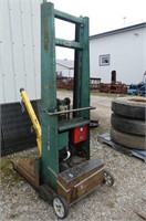 Electric Lift Truck w/3 Ton Hydraulic Hoist
