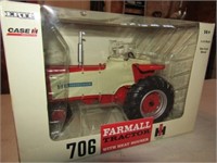 Farmall 706 w/Heat Houser