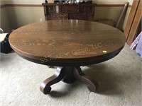 Vintage round dining room table w/ 6 chairs