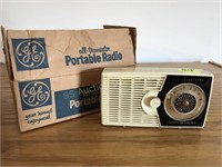 GE 5-Transistor Portable Radio
