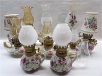 Lot of Small Finger Lamps