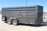 2018 TITAN STOCK TRAILER, COVERED, VENTS ON SIDES