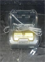 Dewalt 40v lithium ion battery charger