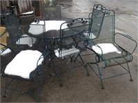 Patio Table & 6 Chairs
