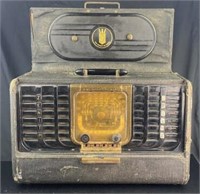 Zenith Trans Oceanic Portable Radio G500 w/ Guide