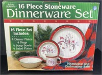 16 Piece Stoneware Dinnerware Set NOS