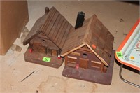 2 log cabin birdhouses, new