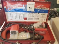 Milwaukee 1-1/2" Rotary Hammer with Case